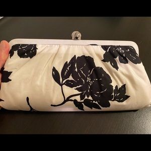 Banana Republic 100% silk clutch NWT